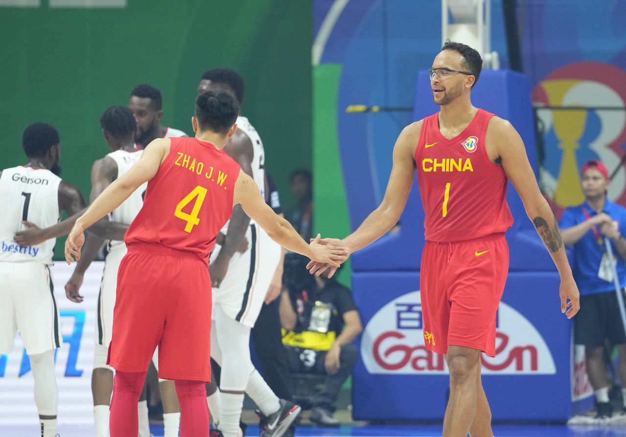 男篮世界杯／中国逆转安哥拉 抢巴黎奥运门票没绝望