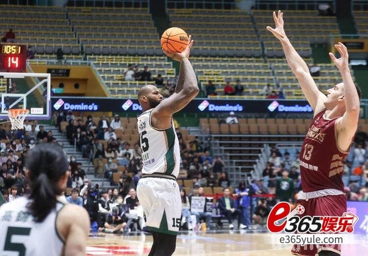 图辑／卡森斯初登板缴双10 云豹大胜猎鹰夺队史最长5连胜