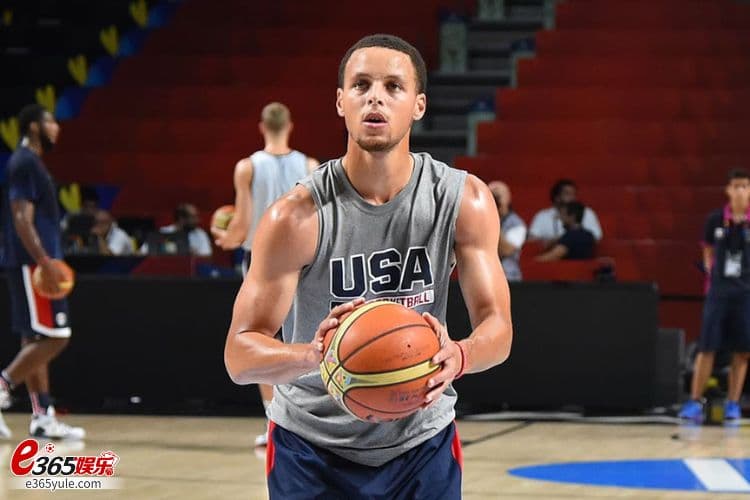 2024巴黎奥运会男篮5大球星|美国后卫斯蒂芬•库里(Stephen Curry) 2024巴黎奥运会男篮5大球星|美国后卫斯蒂芬•库里(Stephen Curry)