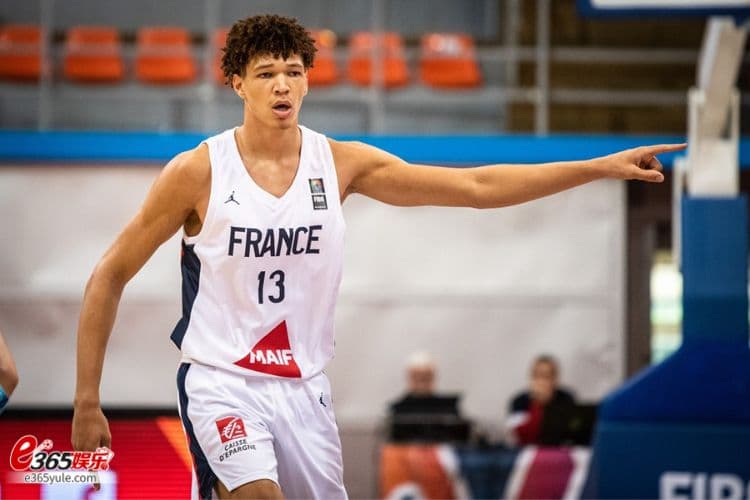 2024NBA模拟选秀会(4)冠军中锋克林根冲击2024NBA选秀会! 2024NBA模拟选秀会(4)冠军中锋克林根冲击2024NBA选秀会!