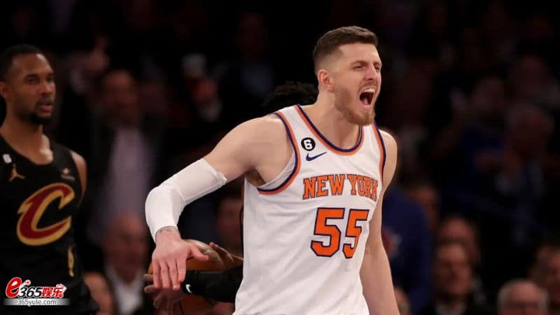 纽约尼克斯vs波特兰拓荒者分析！尼克斯气势如虹，拓荒者客场恶战