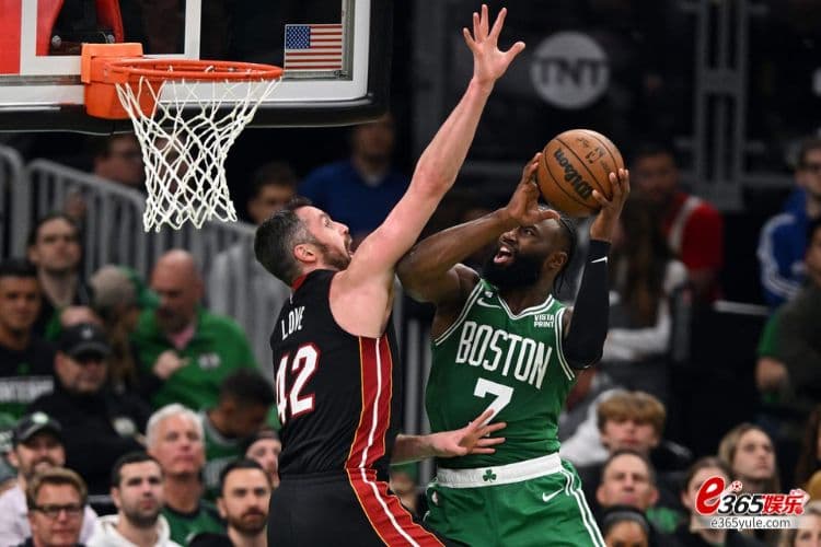 迈阿密热火VS.波士顿凯尔特人分析!东部联盟世仇激战迈阿密 迈阿密热火VS.波士顿凯尔特人分析!东部联盟世仇激战迈阿密