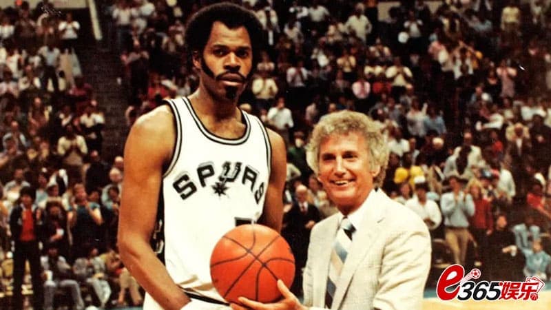 马刺队史前25位｜阿蒂斯-吉尔摩尔(1982-1987)