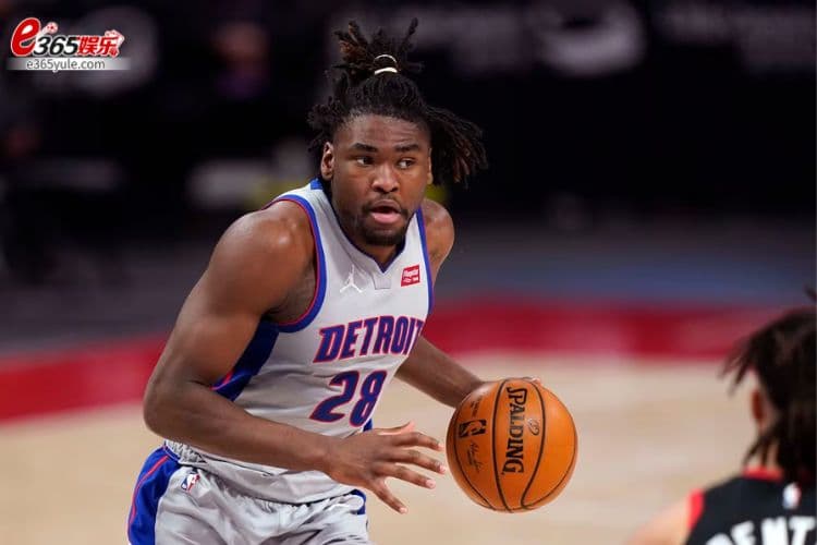 2024NBA季中交易|芝加哥公牛甩卖拉文!底特律活塞当买家 2024NBA季中交易|芝加哥公牛甩卖拉文!底特律活塞当买家