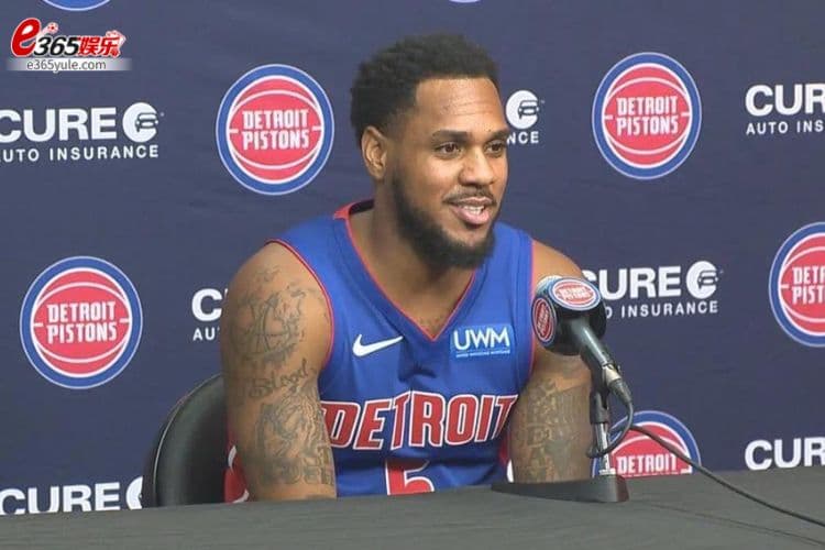 2024NBA季中交易|芝加哥公牛甩卖拉文!底特律活塞当买家 2024NBA季中交易|芝加哥公牛甩卖拉文!底特律活塞当买家