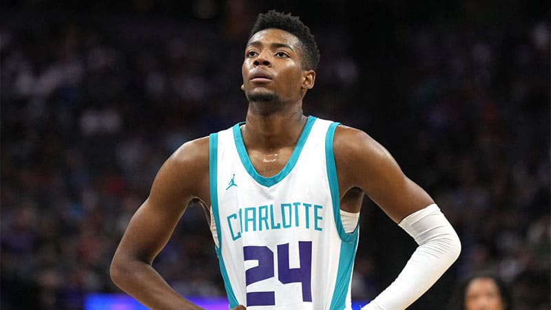 2023NBA夏季联赛回顾:马刺98-77黄蜂,榜眼米勒此战状态极其不稳 22023NBA夏季联赛回顾:马刺98-77黄蜂,榜眼米勒此战状态极其不稳