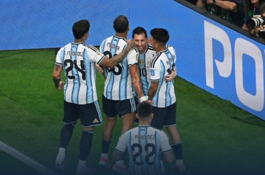 阿根廷2-0奥地利 梅西双响18球独享世界杯射手王