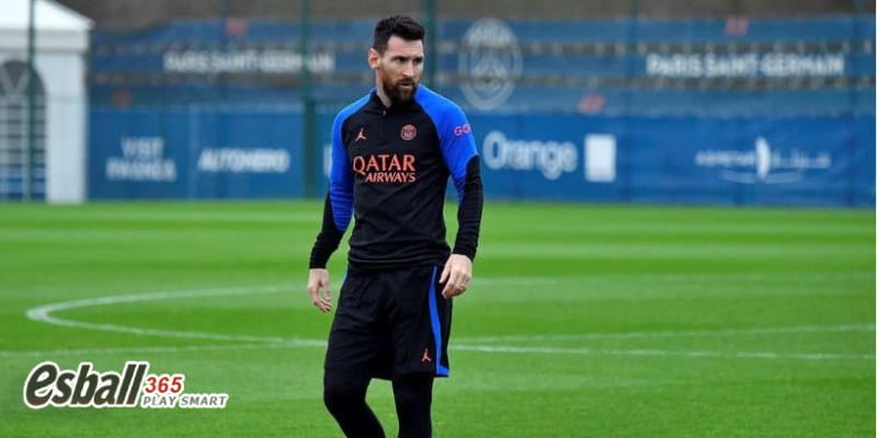 梅西未经同意前往沙特阿拉伯,遭到巴黎圣日耳曼停赛 梅西未经同意前往沙特阿拉伯,遭到巴黎圣日耳曼停赛