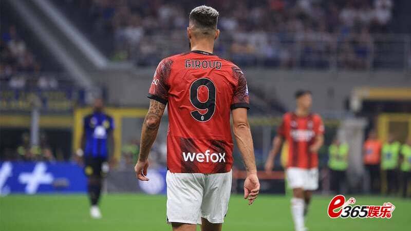 AC米兰的前锋线也很薄弱 AC米兰的前锋线也很薄弱