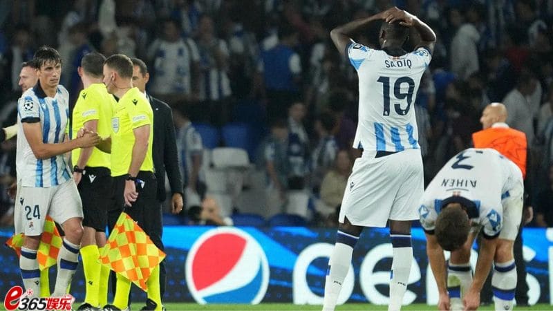 2023-24欧冠小组赛D组,第1比赛日欧冠战况 2023-24欧冠小组赛D组,第1比赛日欧冠战况