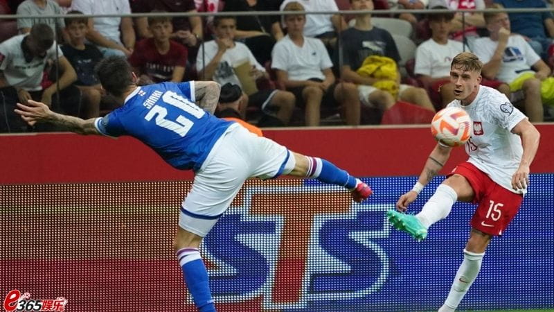 奥地利2-3比利时，卢克巴吉奥单场双响，比利时率先出线