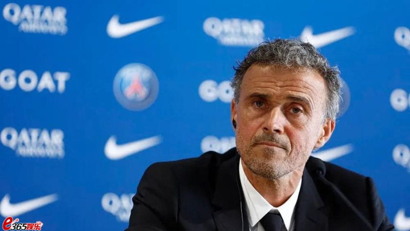 大巴黎3-0大胜米兰，姆巴佩神级实力！大巴黎重返欧冠F组龙头