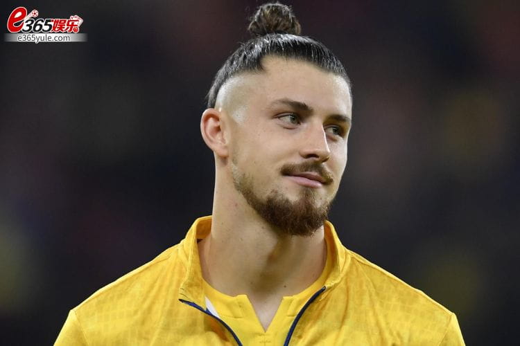 2024欧洲杯球队巡礼(19)罗马尼亚:令人惊讶的淘汰赛黑马 2024欧洲杯球队巡礼(19)罗马尼亚:令人惊讶的淘汰赛黑马