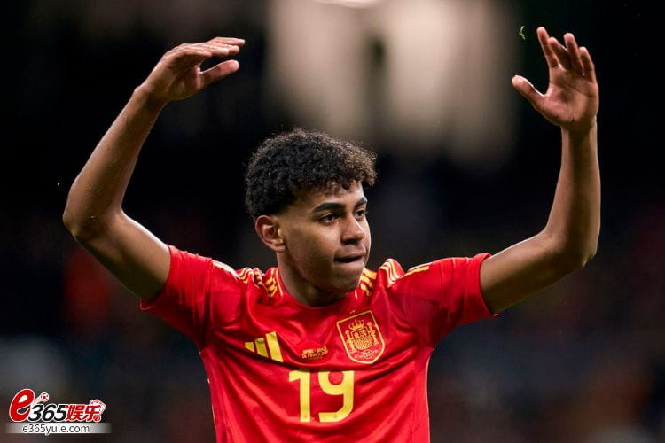 2024欧洲杯西班牙队｜备受期待的新名字：拉明•亚马尔