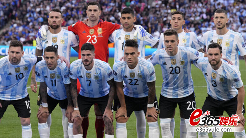 挑战阿根廷足球传统！阿根廷新总统米莱计划大刀改革