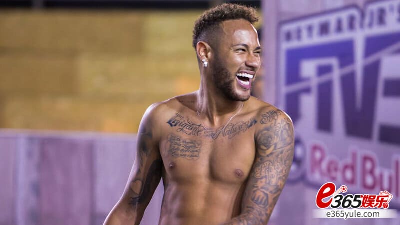 情场浪子内马尔出轨92次!女儿刚出生,女友布鲁娜宣布分手 情场浪子内马尔出轨92次!女儿刚出生,女友布鲁娜宣布分手