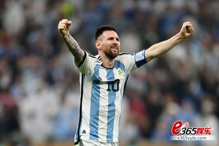 梅西蝉联FIFA年度最佳球员!击败哈兰德,足球先生投票细节曝光 梅西蝉联FIFA年度最佳球员!击败哈兰德,足球先生投票细节曝光