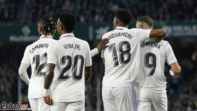 2023夏季转会|皇马大洒1亿欧元 锁定足球中场贝林厄姆 2023夏季转会|皇马大洒1亿欧元 锁定足球中场贝林厄姆