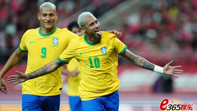 世界杯预选赛南美赛区开打！巴西主场抢首胜，玻利维亚力挽狂澜