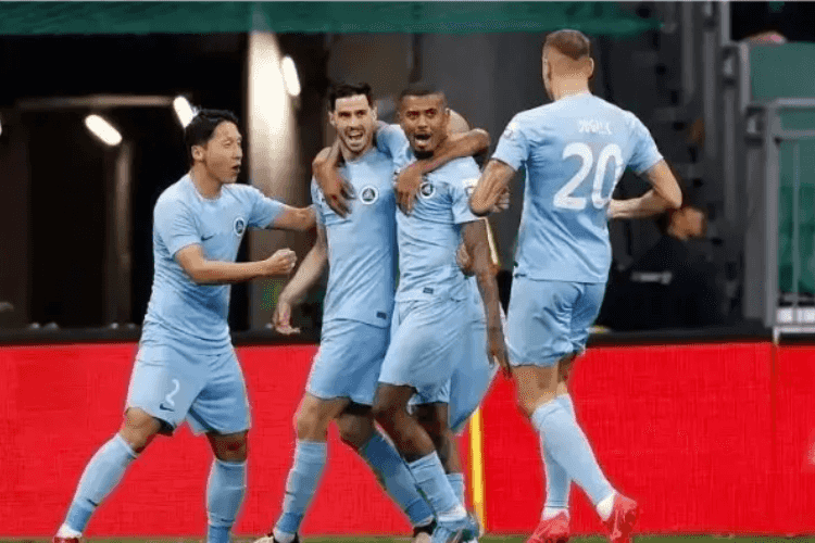 深圳新鹏城VS北京国安:中超赛场上的激情碰撞 深圳新鹏城VS北京国安:中超赛场上的激情碰撞